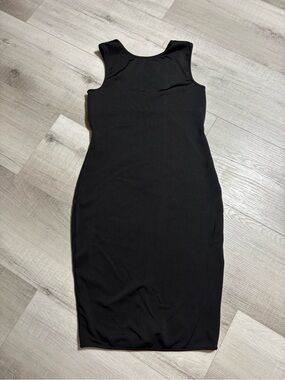 FINDERS Black Cutout Back Bodycon Midi Dress – Size Medium